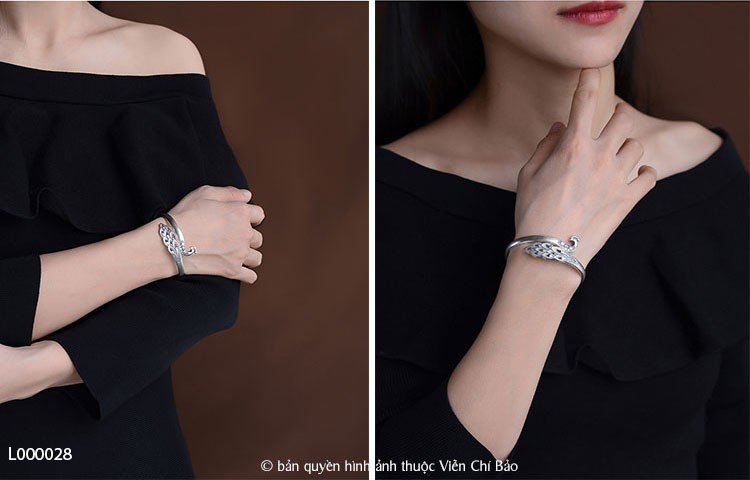 lac-tay-bac-thai-khong-tuoc-van-phuc-chup-tren-tay