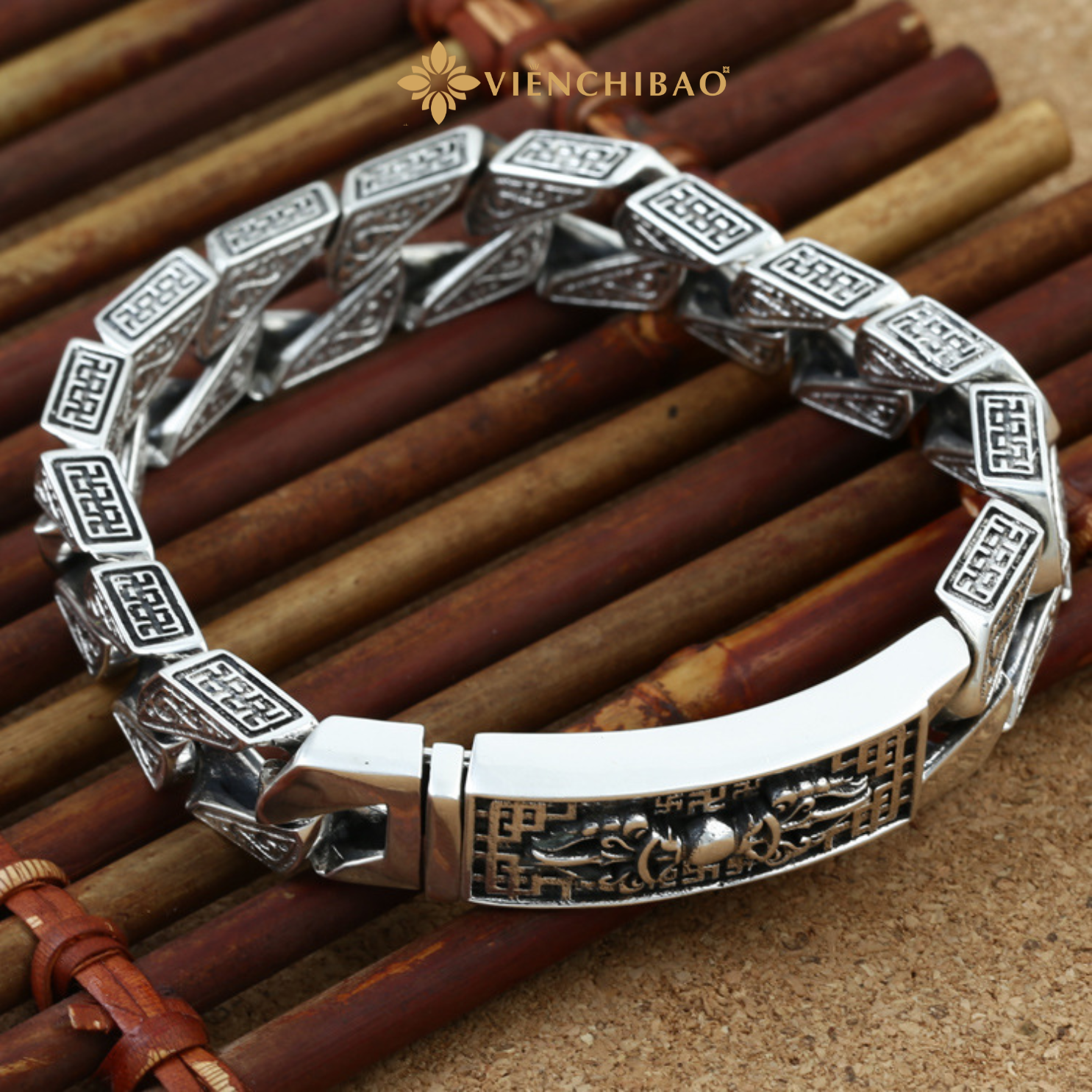 Lắc tay bạc thái trùy kim cang - Chữ Vạn