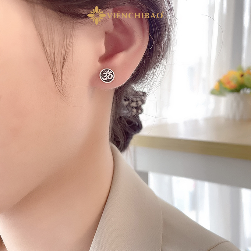 Bông tai bạc nữ thần chú