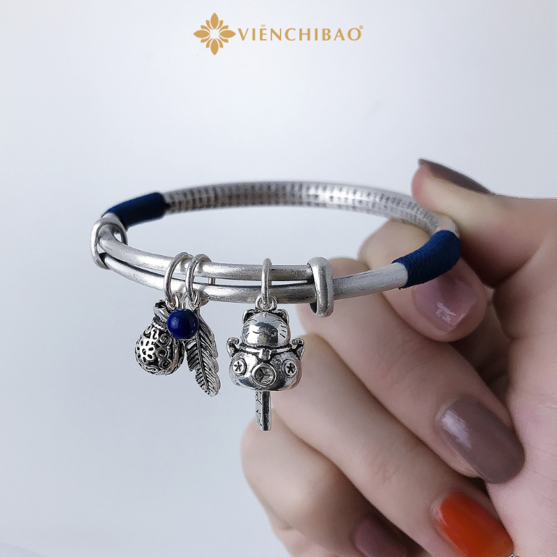 Kiềng tay bạc nữ khắc bát nhã tâm kinh