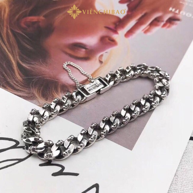 Lắc tay bạc nam mc queen