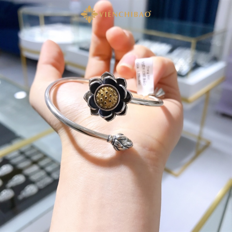 Lắc tay bạc nữ liên tâm