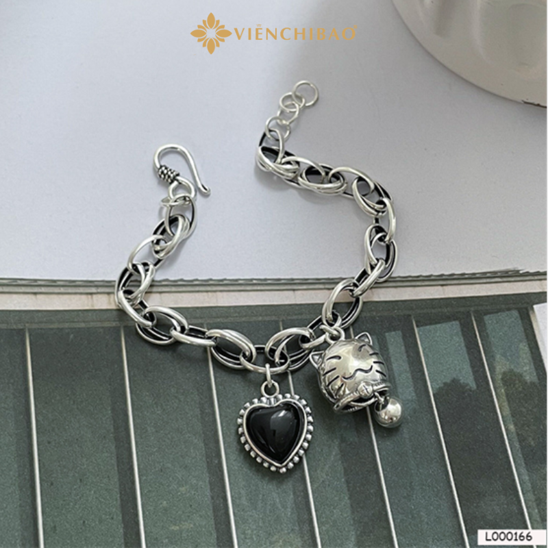 Lắc tay mèo chuông mix