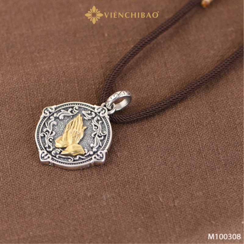 Mặt dây chuyền cầu nguyện