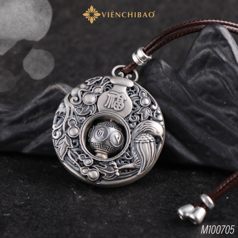 Mặt dây chuyền chữ phúc khắc lục tự