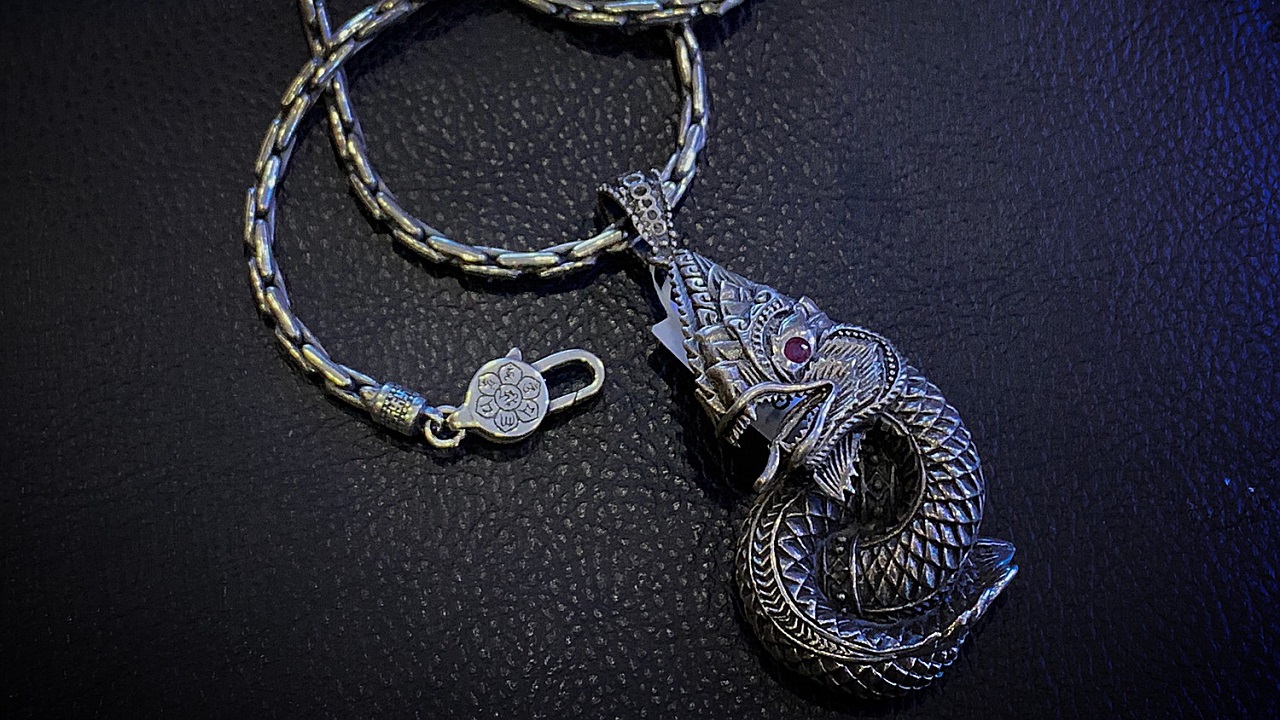 trang-suc-bac-thai-bi-quyet-tao-nen-phong-cach-thoi-trang-cua-ban