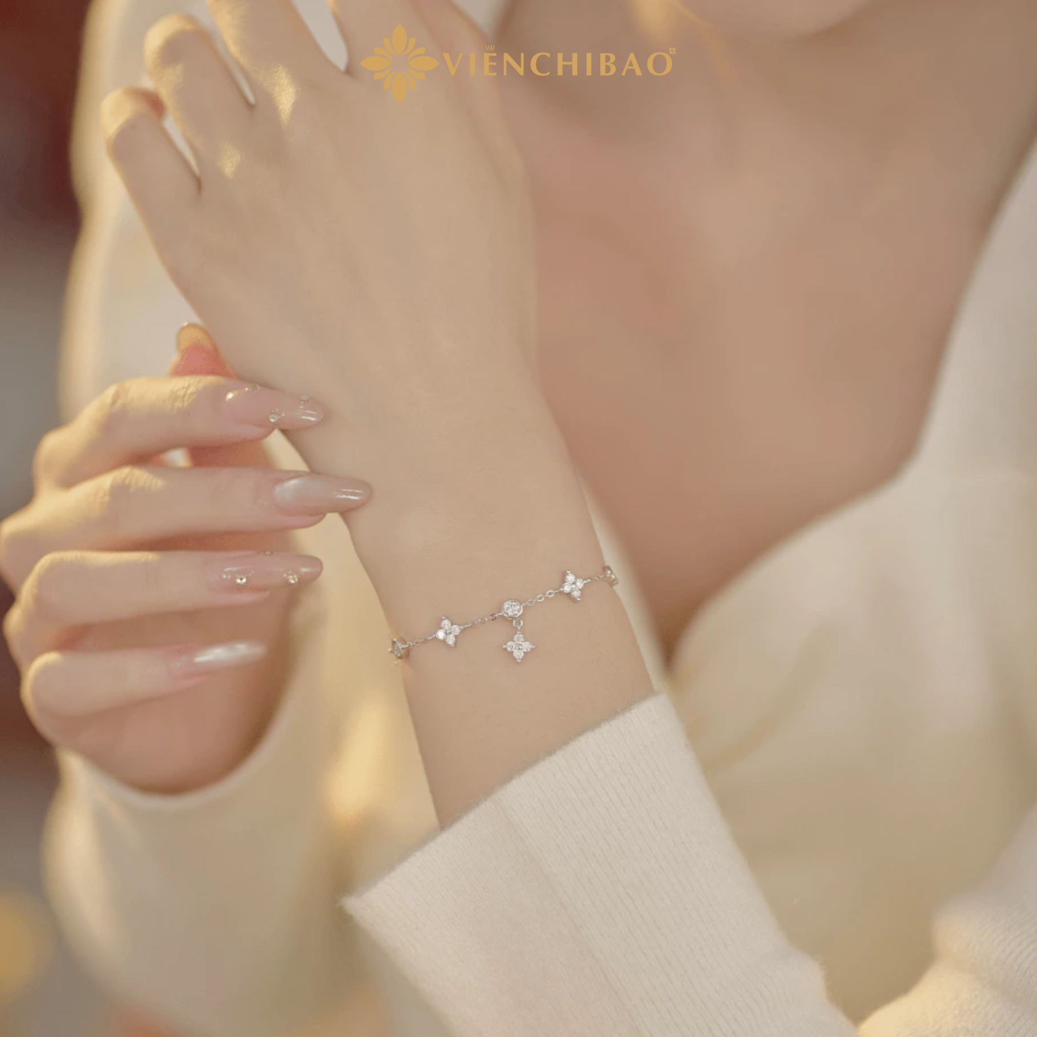 Lắc tay cỏ 4 lá