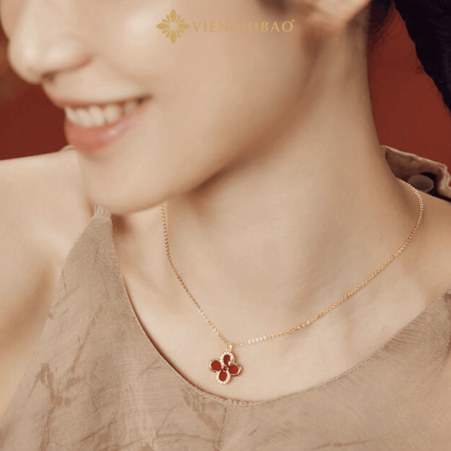 Dây chuyền cỏ 4 lá