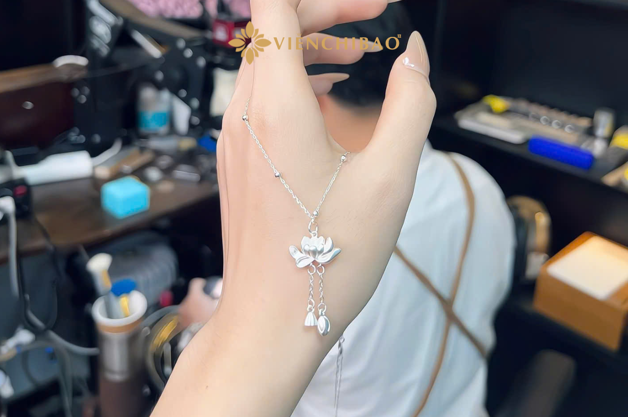 Dây chuyền Liên Hoa Bạc S990 
