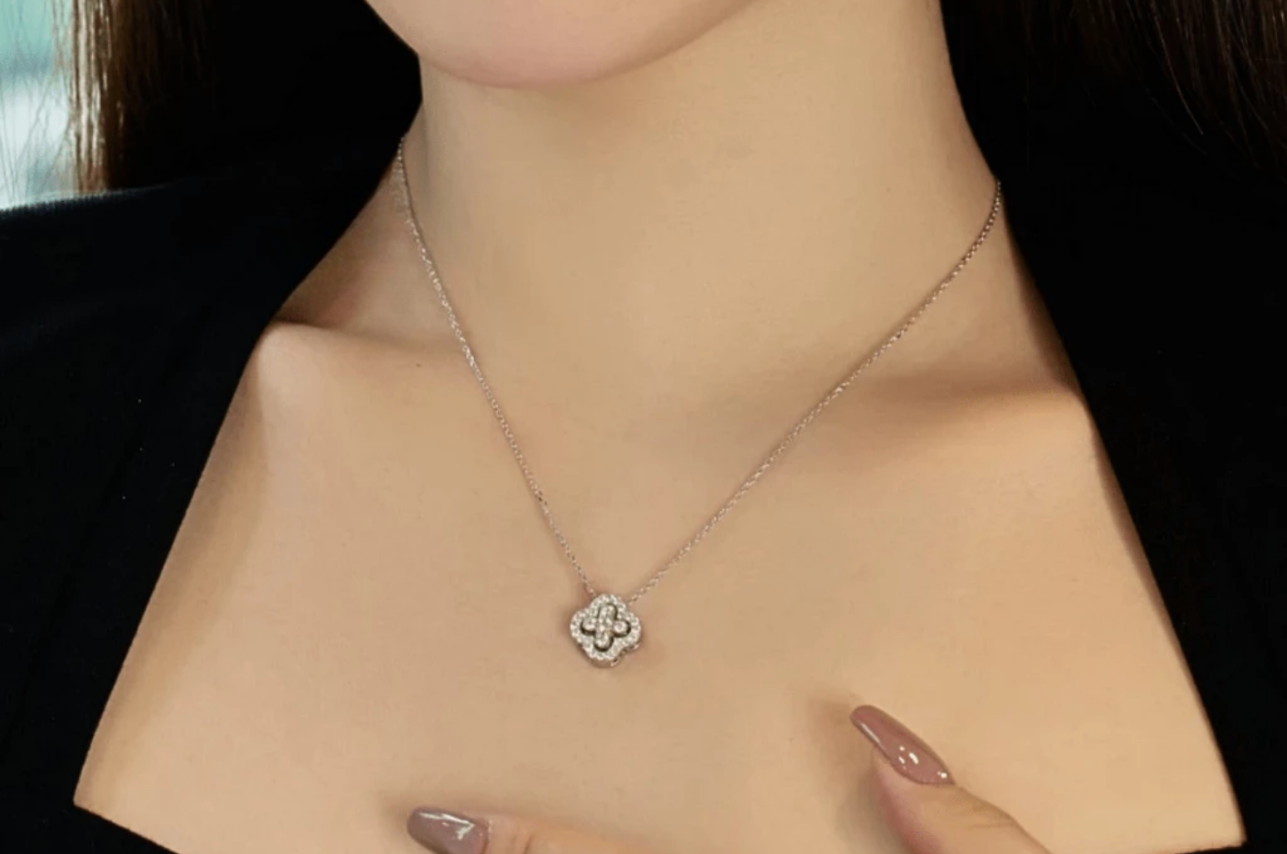 Dây chuyền cỏ 4 lá đính đá Dây chuyền cỏ 4 lá đính đá