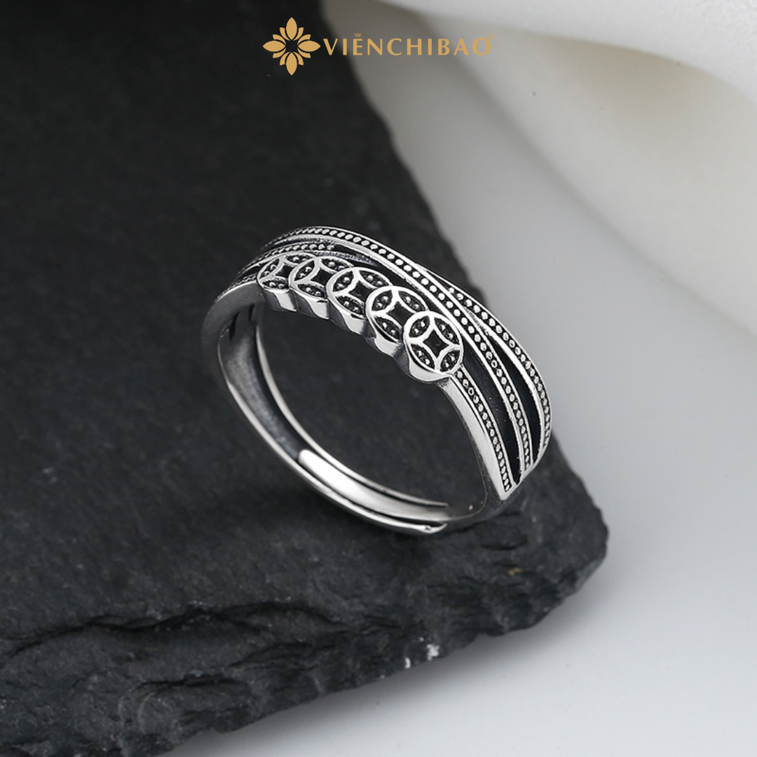 Nhẫn Nữ Kim Tiền Xiên Chéo Nhan-Nu-Kim-Tien-Xien-Cheo