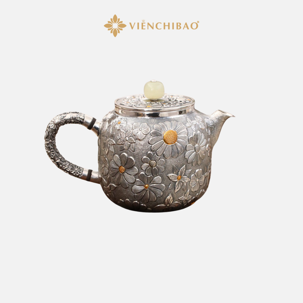 Ấm Trà Bạc S999 Họa Tiết Vạn Hoa Phù Điêu - Viễn Chí Bảo