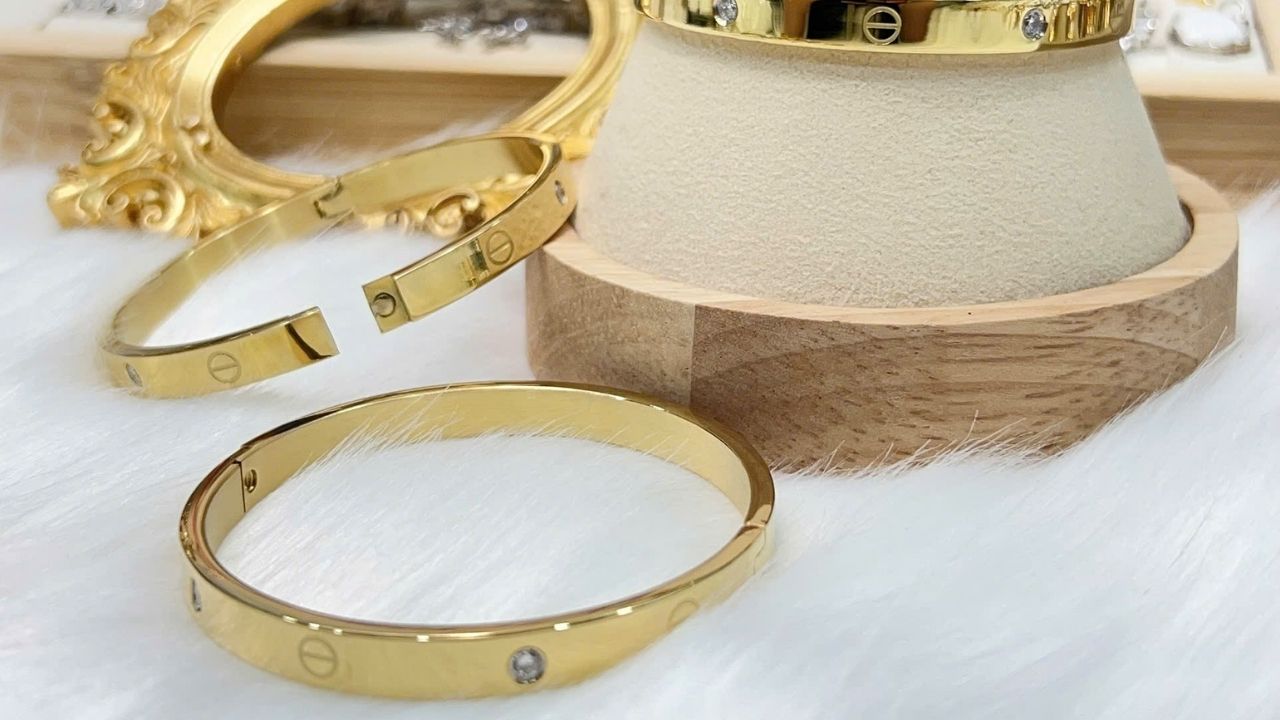 tim-hieu-trang-suc-cartier-la-gi-co-phu-hop-lam-qua-tang-cao-cap-khong